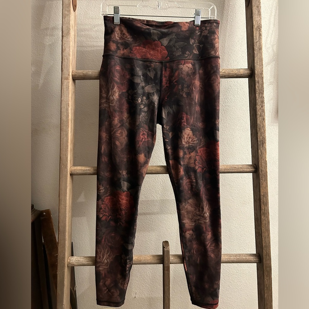 Athleta botanical leggings
